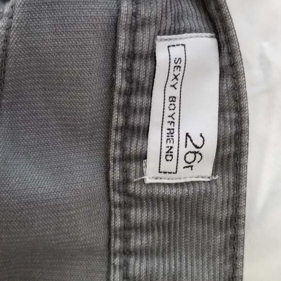 Gap Sexy Boyfriend Cords - Picture 4 of 5